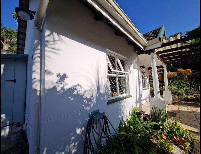1 BEDROOM SIMPLEX SOLD IN THE WOLDS